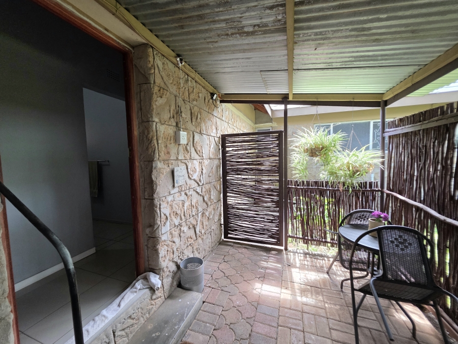 7 Bedroom Property for Sale in Jim Fouchepark Free State